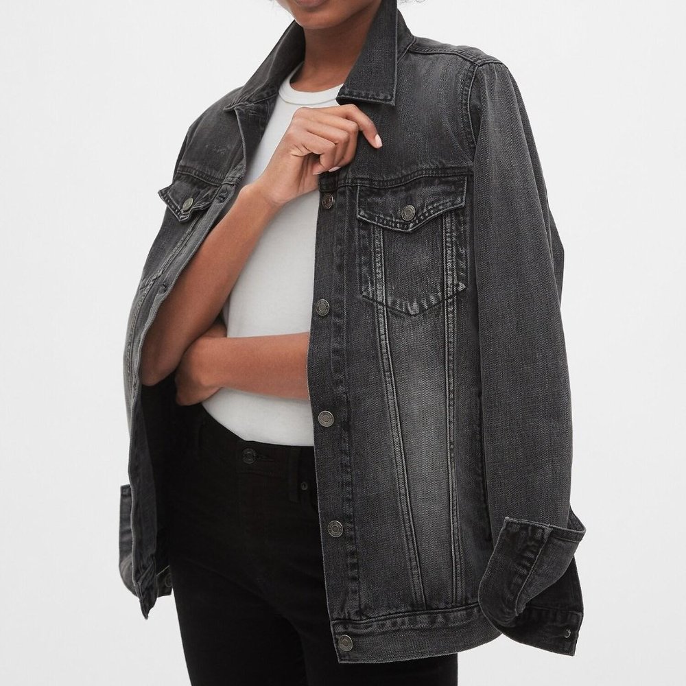 SALE! Gap Washed Black Oversized Icon Denim Jacket